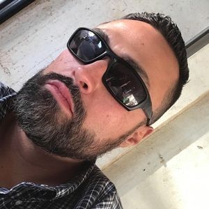 Meet your Posher, Adrian